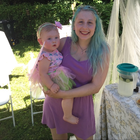 Meet your Posher, Meg - Picture 1 of 2